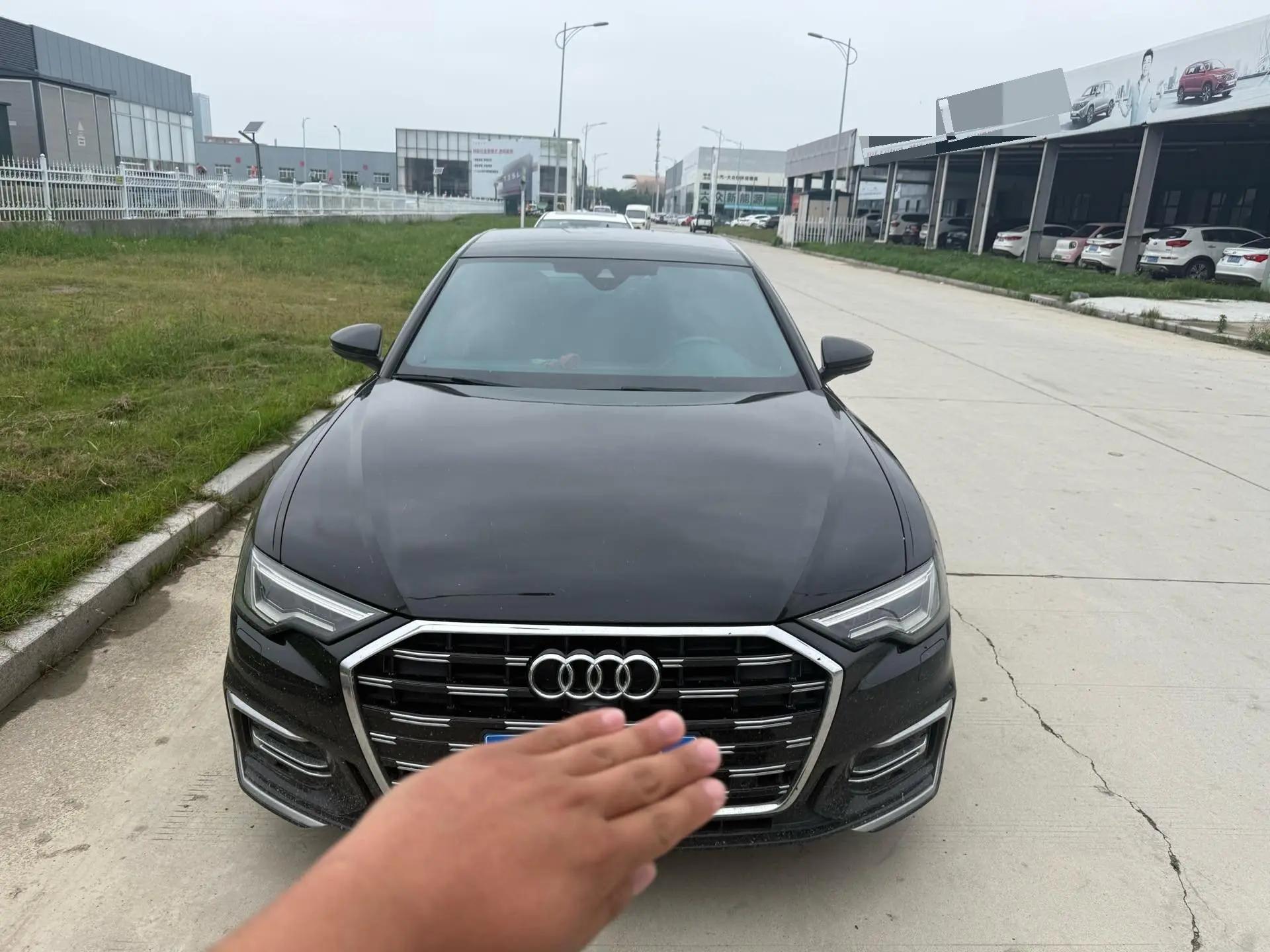 Audi A6L 2022 model changed to 45 TFSI dynamic model 2