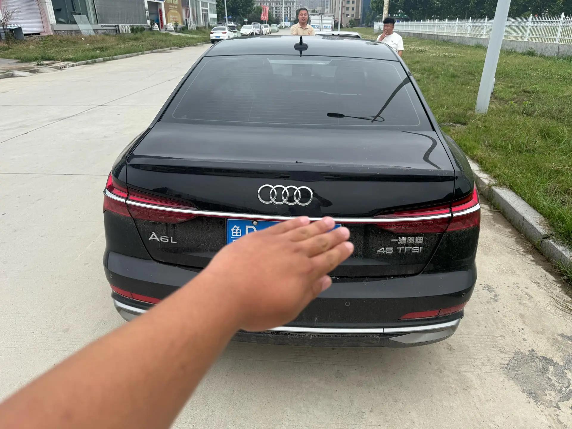 Audi A6L 2022 model changed to 45 TFSI dynamic model 4