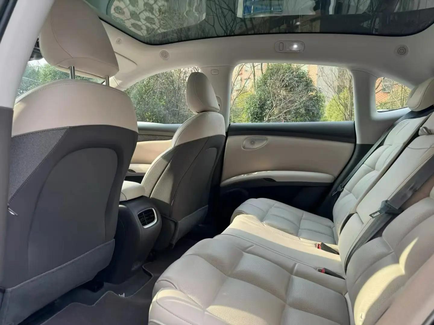 IM 2025 IM LS6 Lingxi Intelligent Driving Edition Automatic Transmission 5