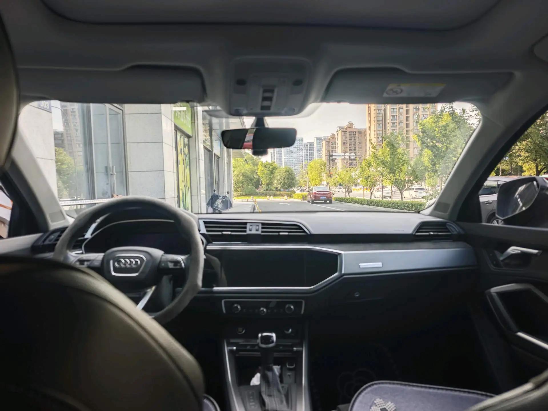 Audi Q3 2021 model 35 TFSI Fashion Dynamic Edition 8
