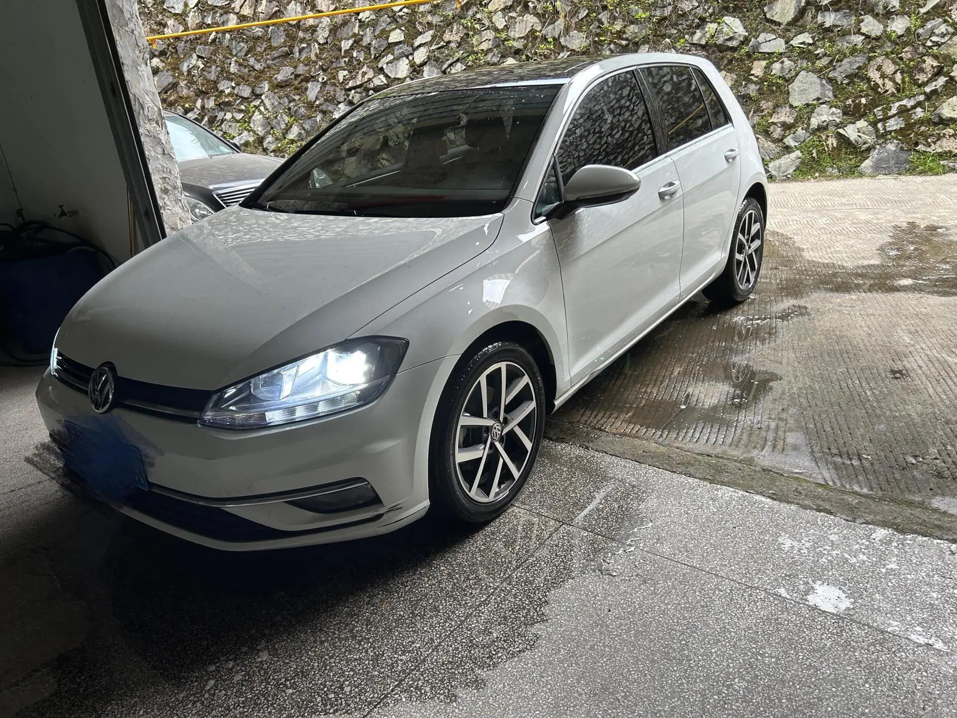 Golf 2020 Beloved Edition 200TSI DSG Comfort Enterprising Edition