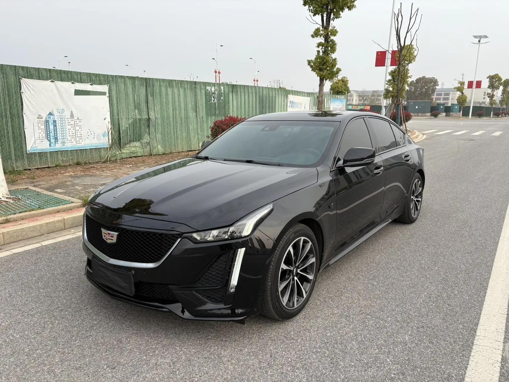 Open image lightbox: Cadillac CT5 2022 28T Honorable Model