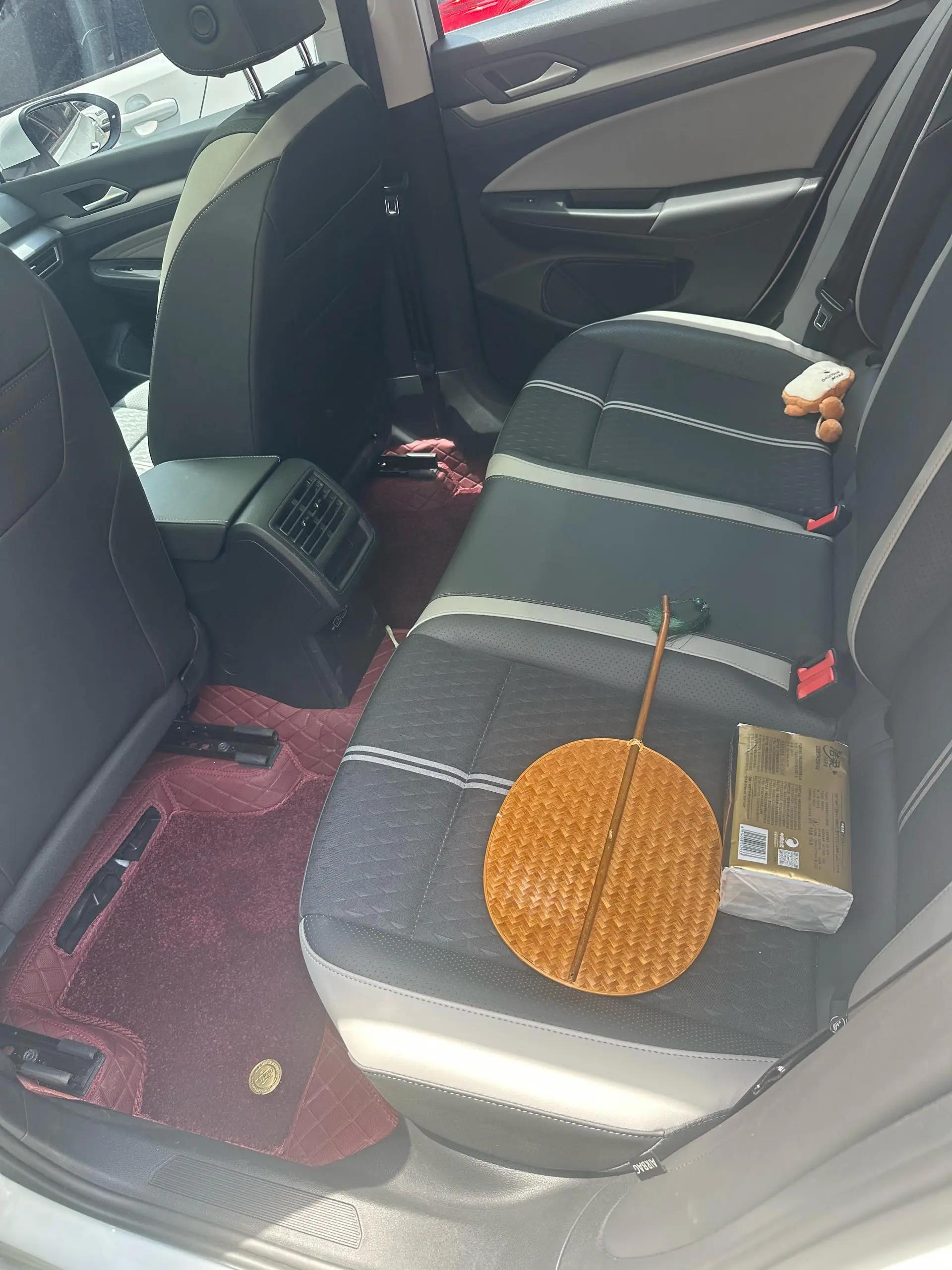 Volkswagen 2025 Golf 8 PRO 1.5TSI 300TSI Automatic 9