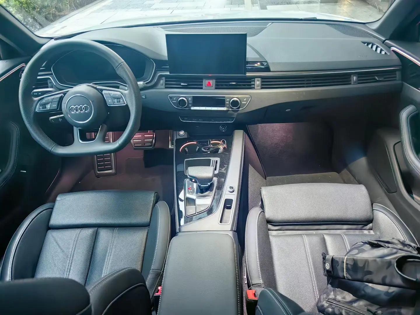 Audi 2024 A4L 2.0TFSI 40TFSI Luxury Dynamic Edition, Automatic 6