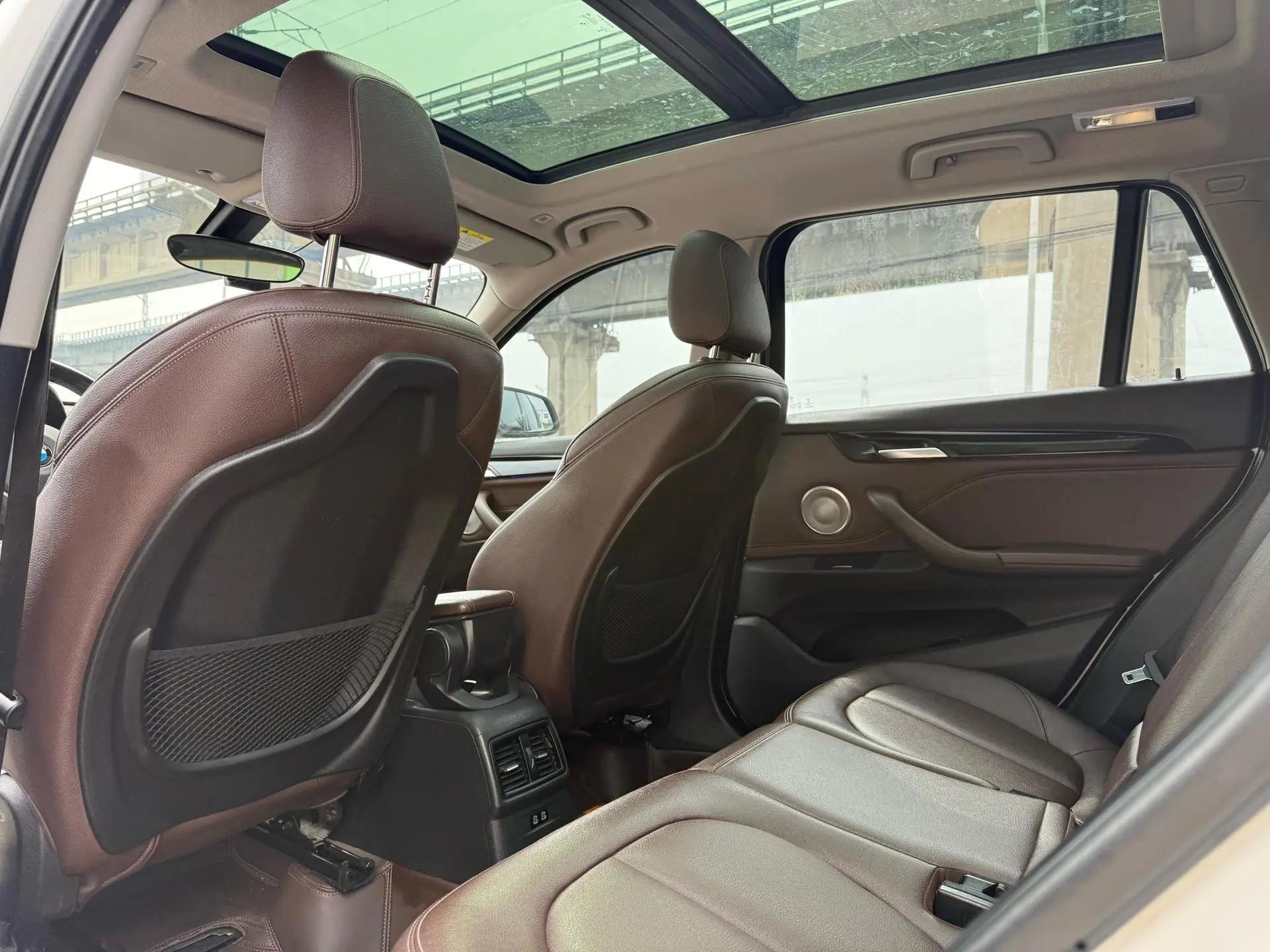 BMW X1 2021 sDrive20Li Luxury Model 6