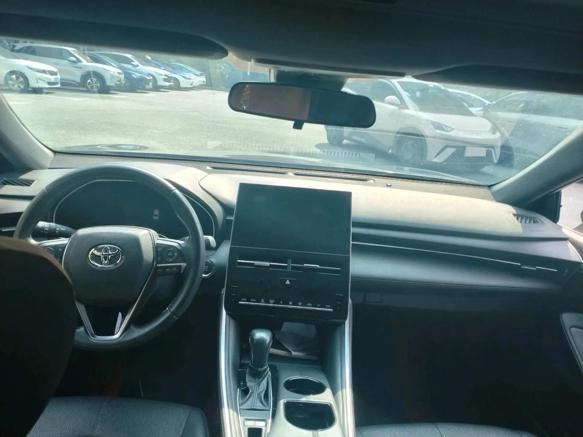 Toyota 2023 Asian Dragon 2.0 CVT Luxury Edition Automatic 5