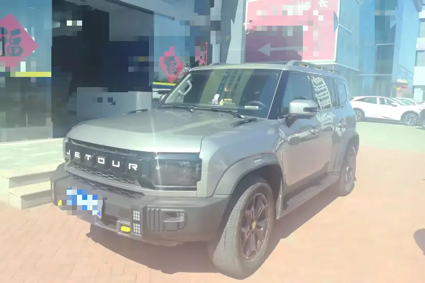 Jetour Traveler 2023 2.0T Four-wheel Drive Through PRO