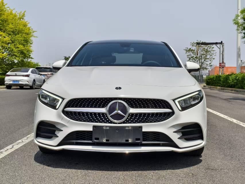 Mercedes Benz Class A 2020 Model Modified A 200 L Sports Sedan Fashion Model 3