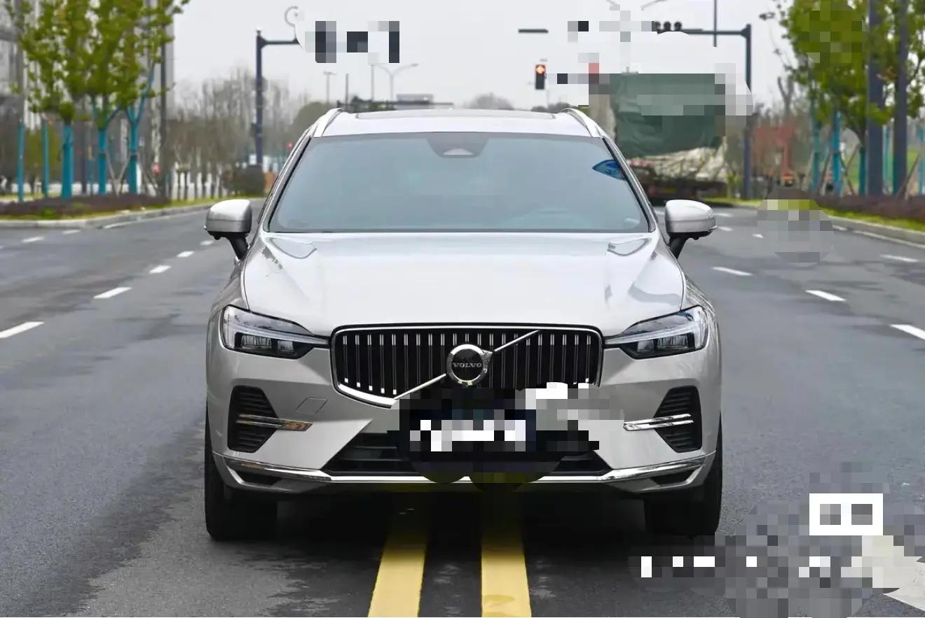Volvo XC60 2023 B5 4-wheel-drive Zhiyi Deluxe Edition 3