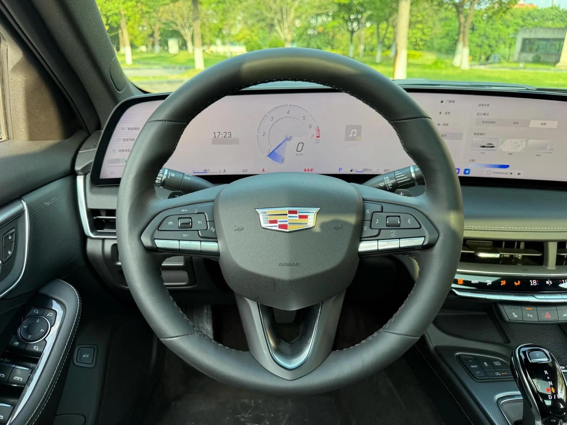 Cadillac CT5 2024 28T Luxury Pro 9