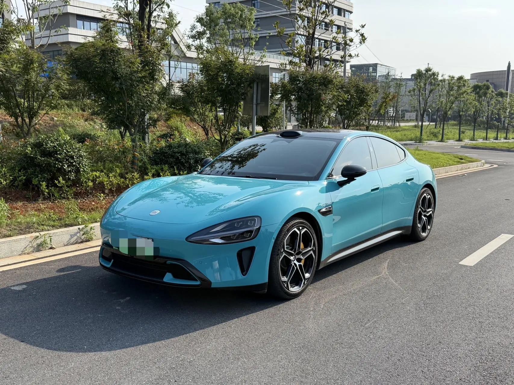 MI SU7 2024 750km 4WD Max Founding Edition