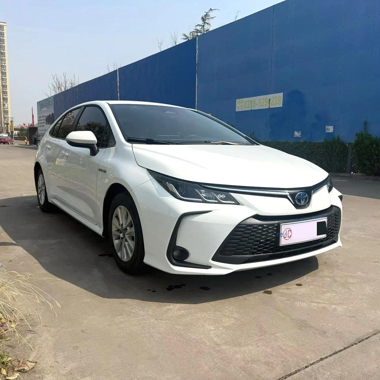 Toyota 2023 Corolla Dual Engine 1.8 CVT Smart Electric Hybrid Elite Edition Automatic 3