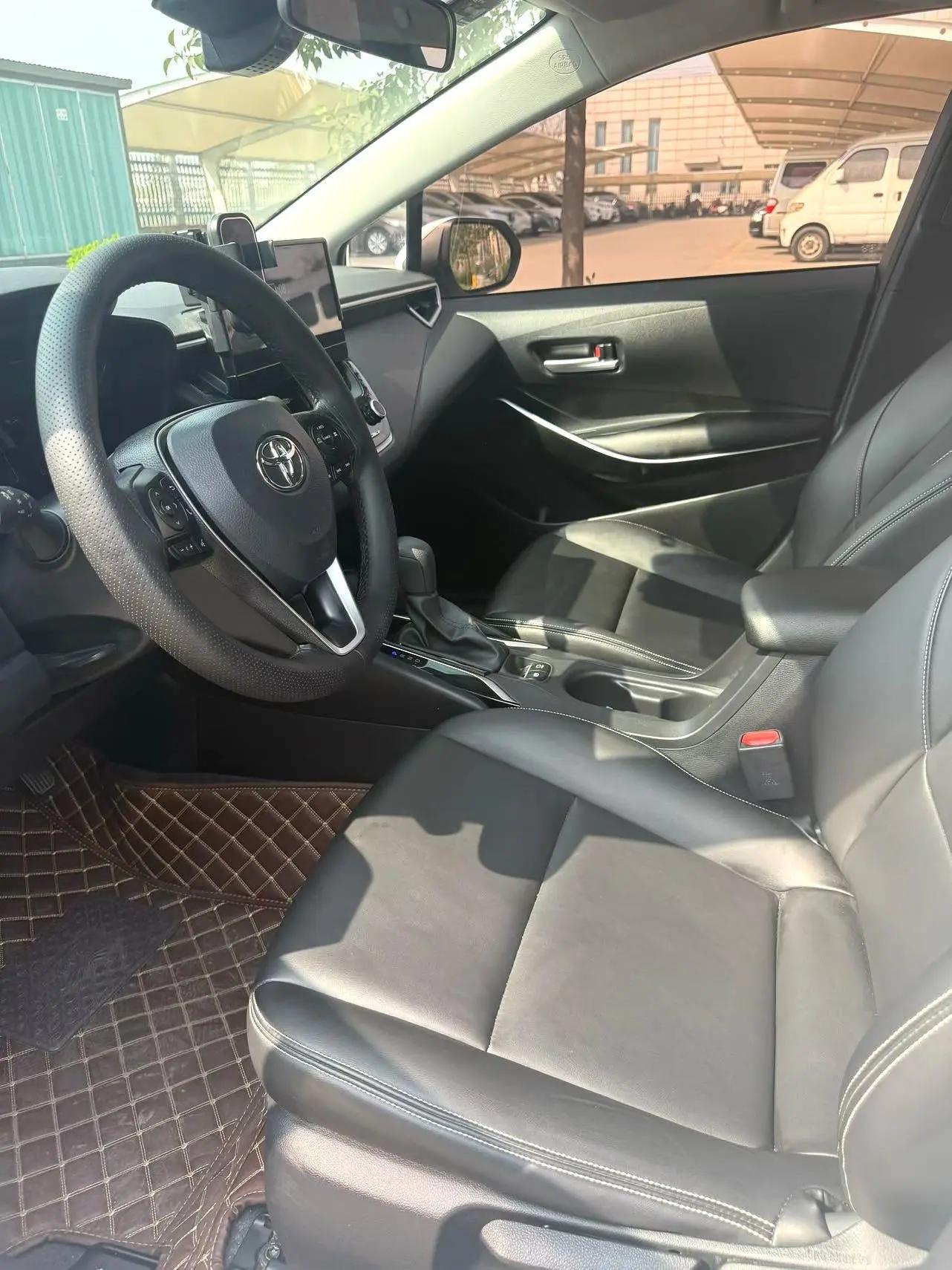 Toyota 2023 Corolla Dual Engine 1.8 CVT Smart Electric Hybrid Elite Edition Automatic 6
