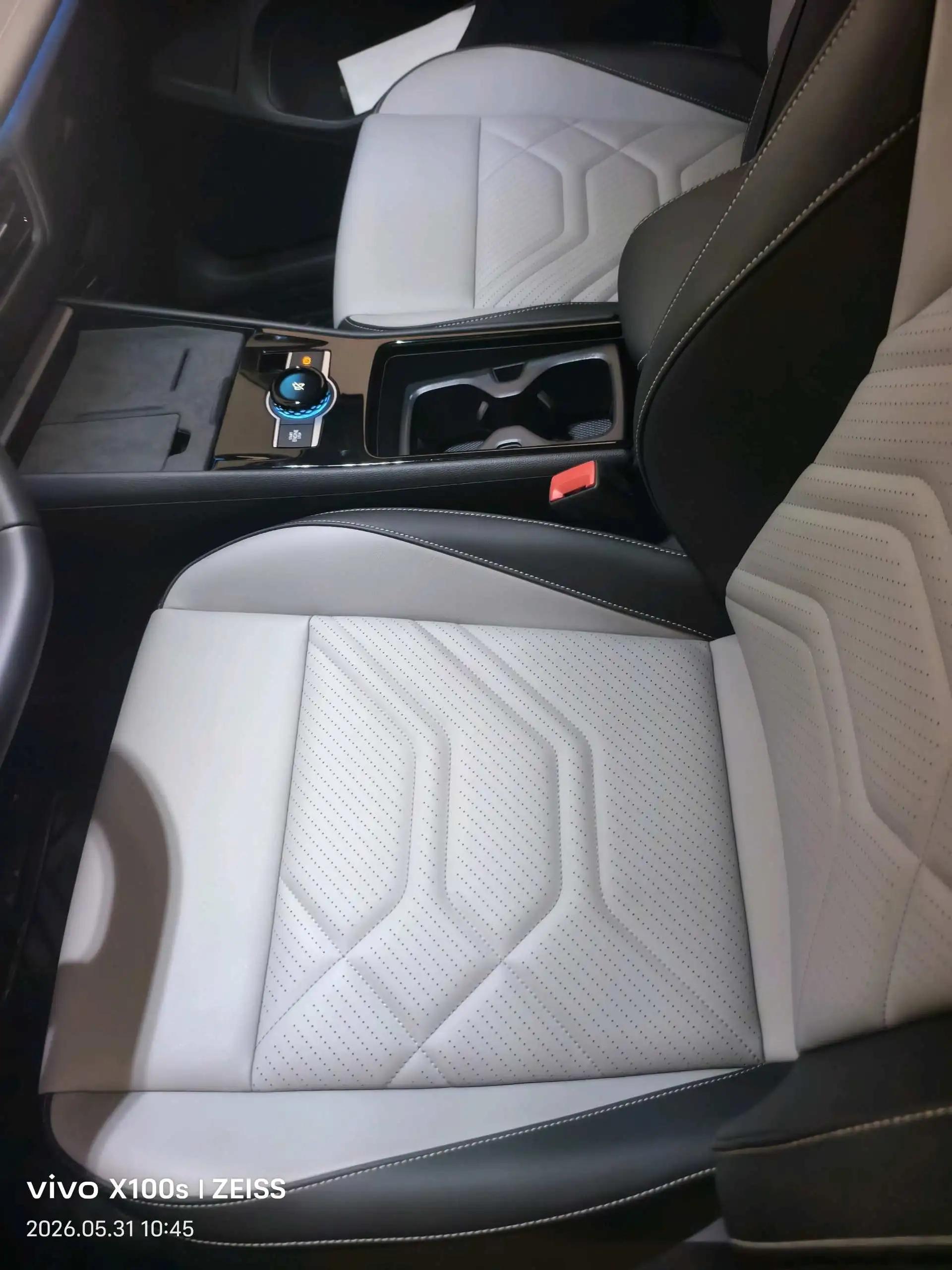 Volkswagen 2026 Tanyue L 1.5TSI 300TSI Two-Drive Elite Automatic Gear 5