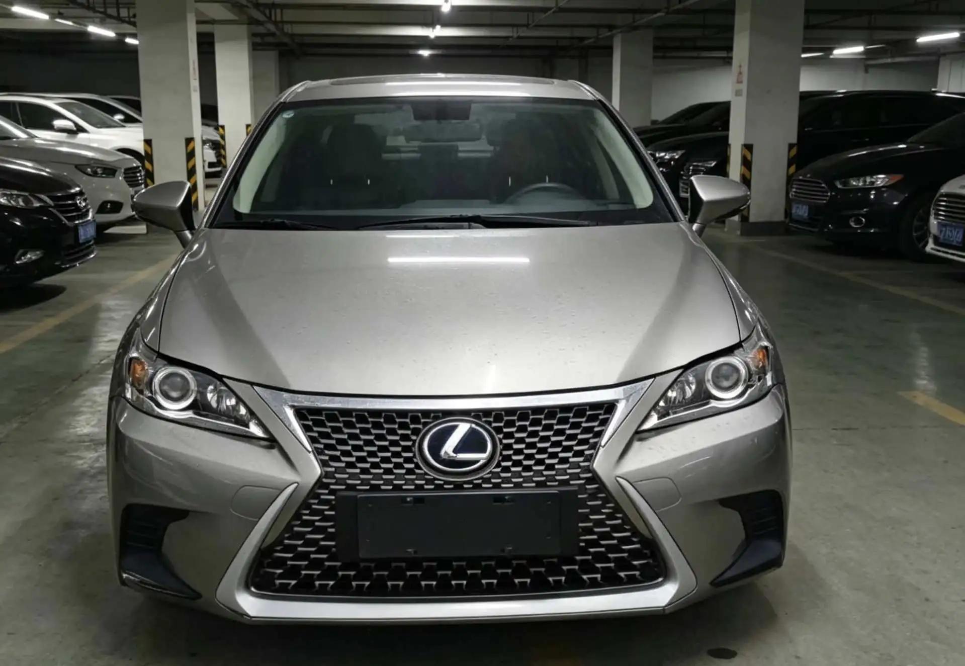 Lexus CT 2020 CT200h Elite Edition Monochrome 3