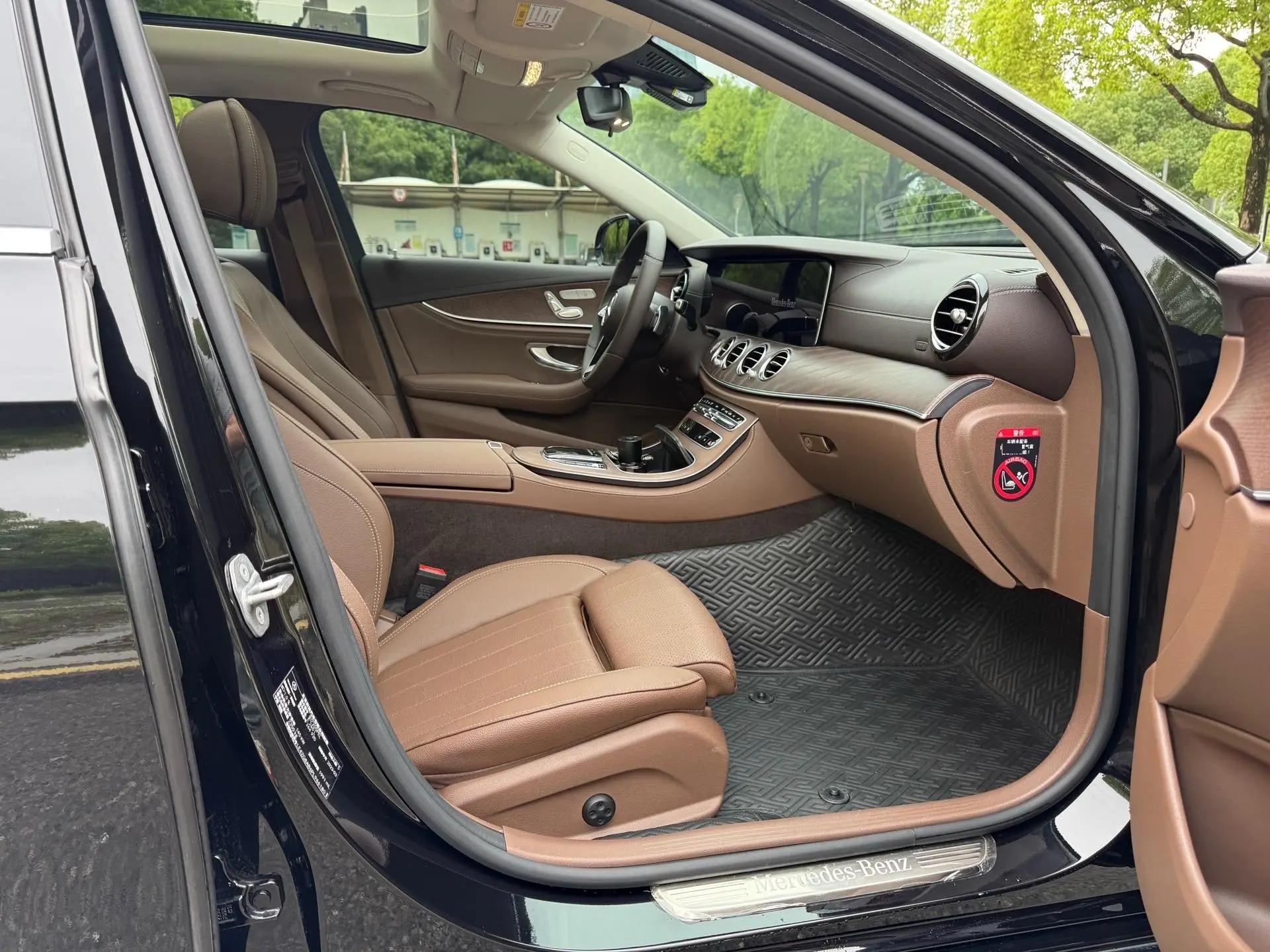 Mercedes Benz Class E 2023 E 260 L 8