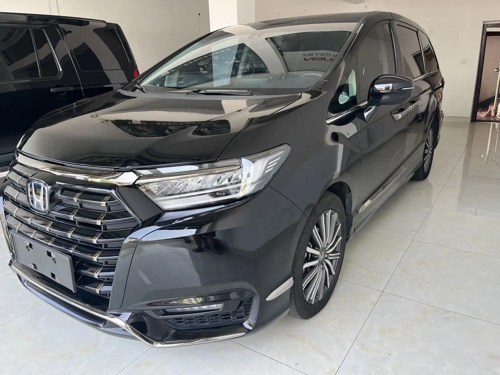 Elysion 2022 2.0L e:HEV Luxury Edition