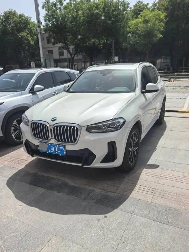BMW X3 2022 xDrive25i M sports suit