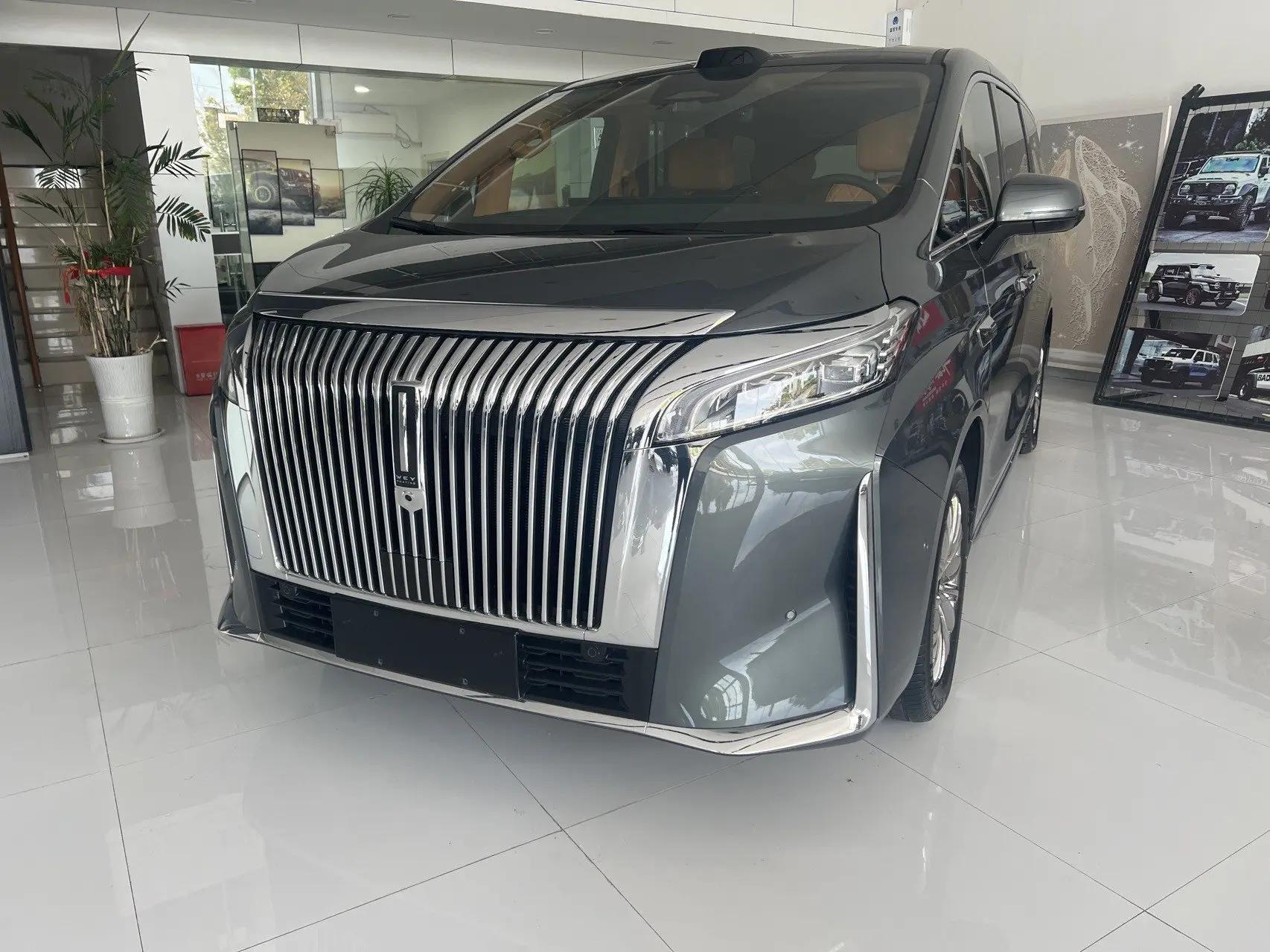 WEY 2025 high mountain 8 Hi4 1.5T four-wheel drive version automatic gear