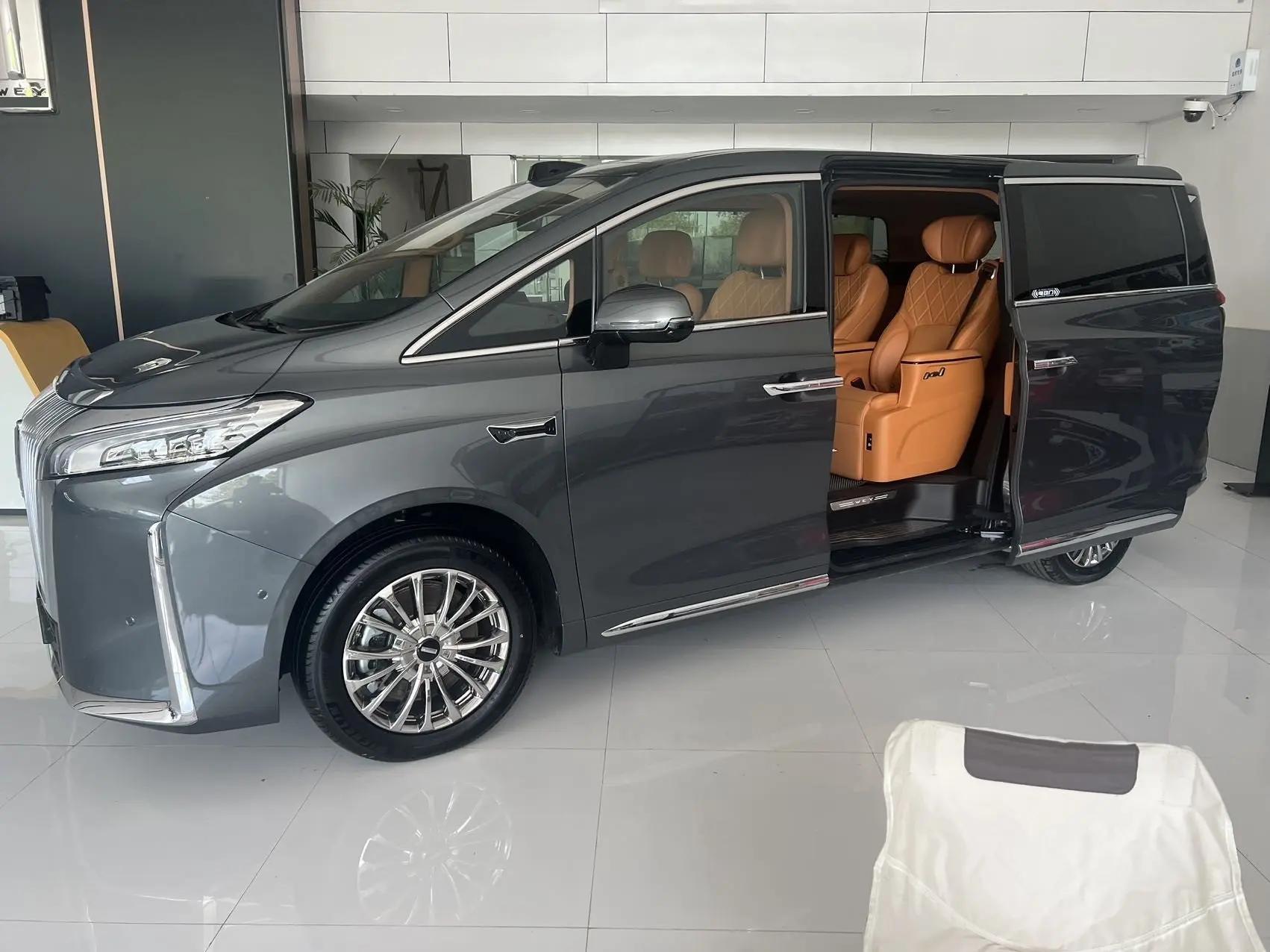 WEY 2025 high mountain 8 Hi4 1.5T four-wheel drive version automatic gear 6