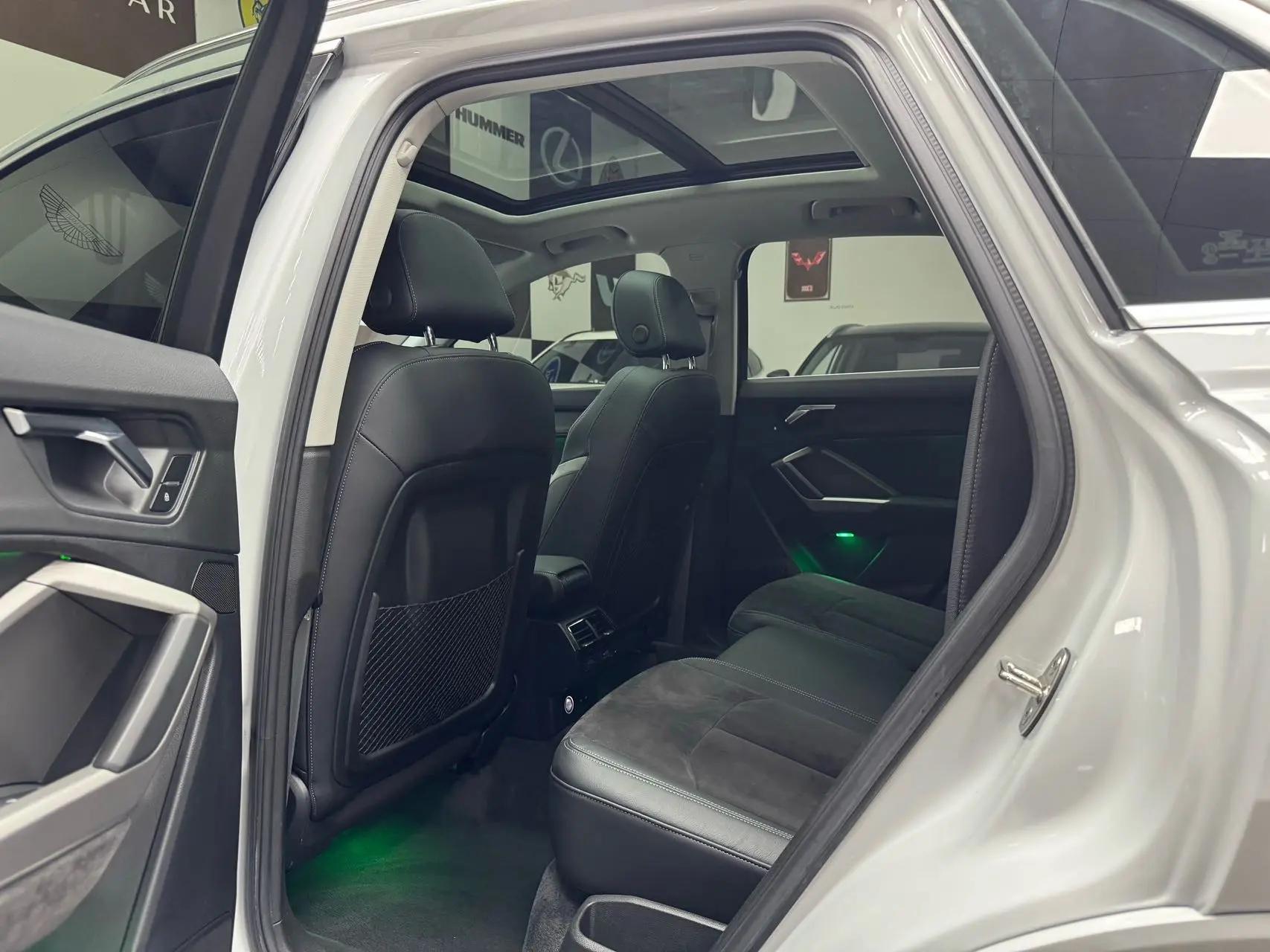 Audi Q3 2021 35 TFSI Fashion Dynamic 8
