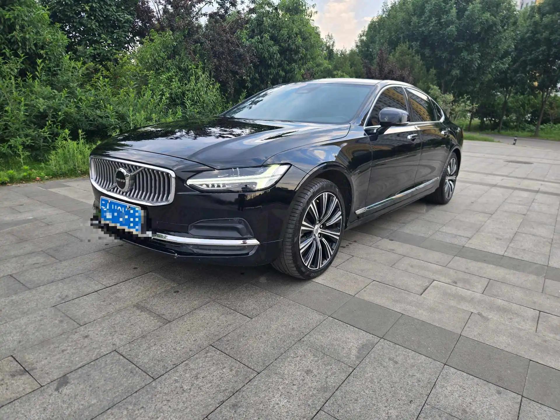 Volvo S90 2022 B5 Zhiyuan Deluxe Edition