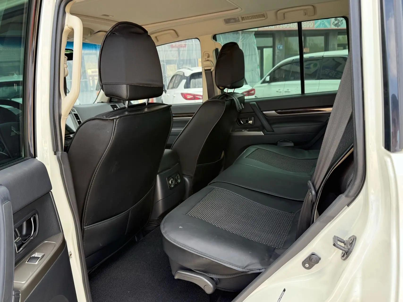 Pajero (Imported) 2020 Collection Edition 3.0L Automatic Premium Off-Road Edition 7