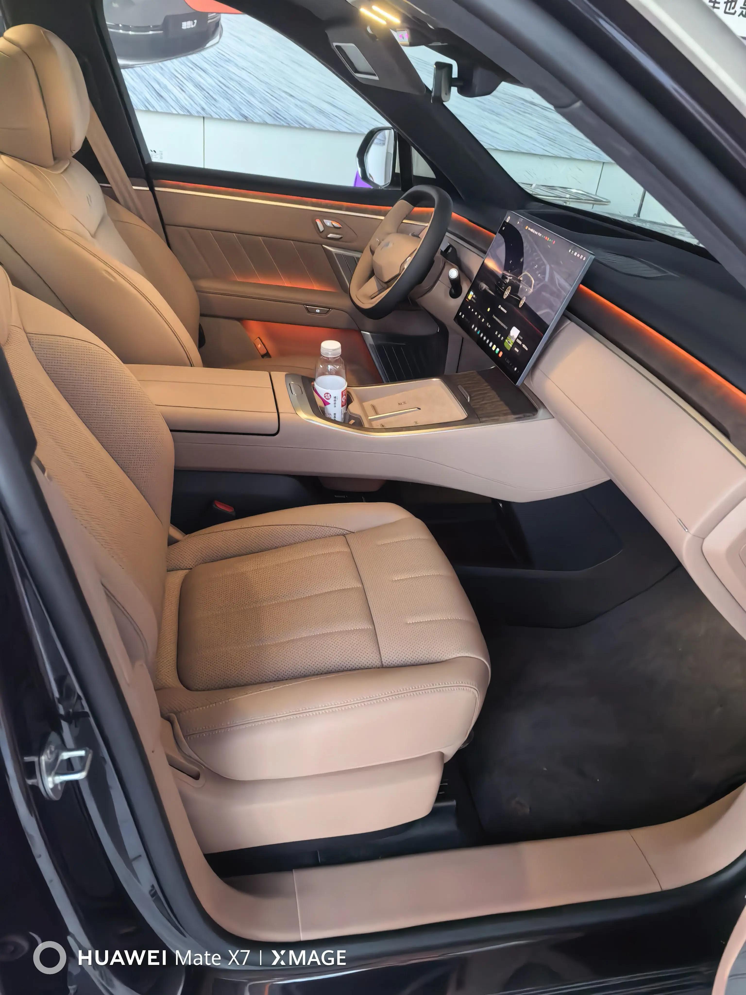 ONVO 2026 L90 Ultra six-seat automatic gear 5