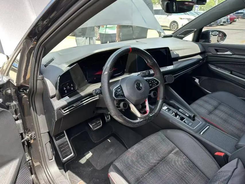 Golf 2023 380TSI DSG GTI 6