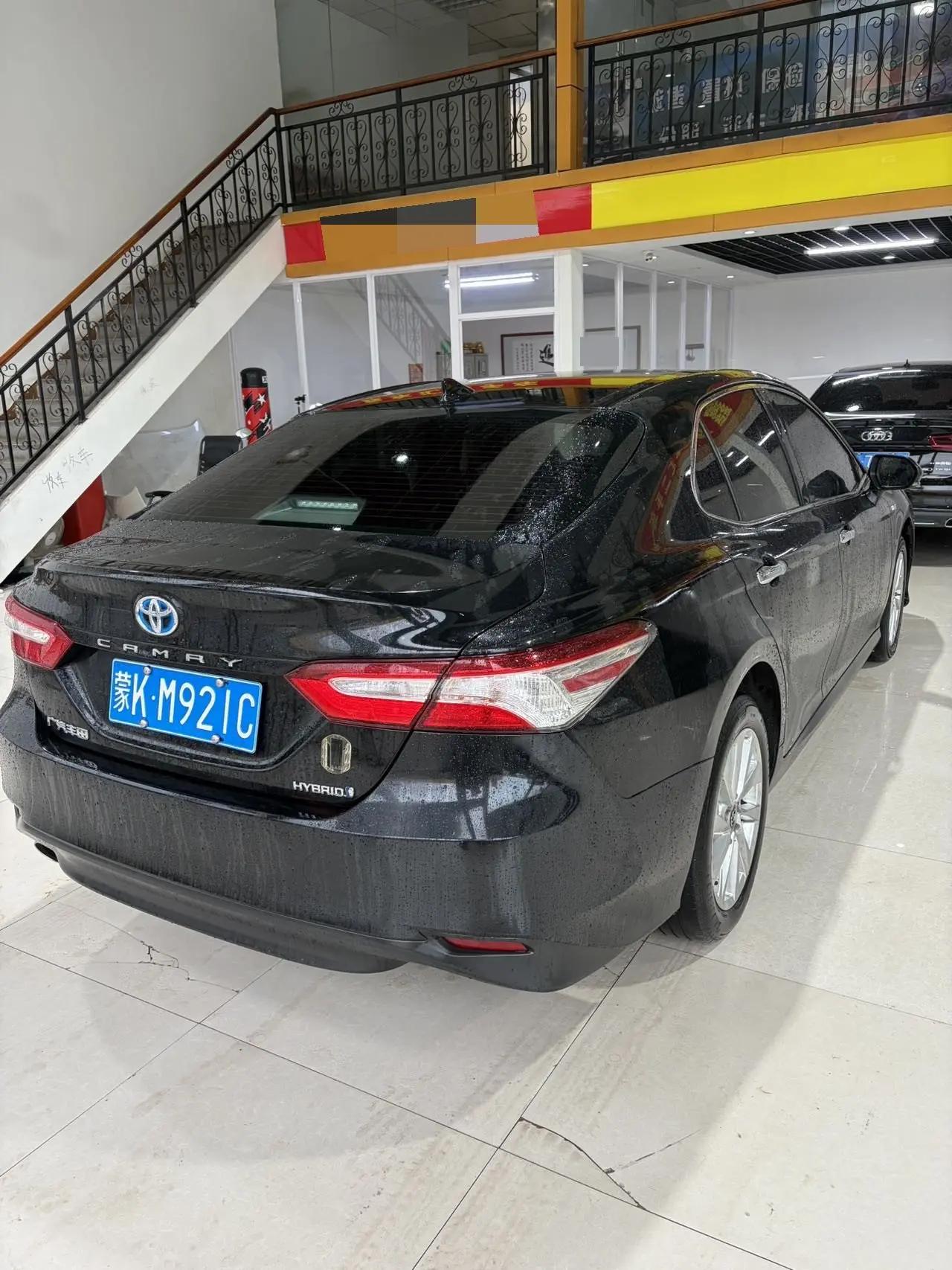Toyota 2023 Camry Dual Engine 2.5HG CVT Luxury Edition Automatic 5