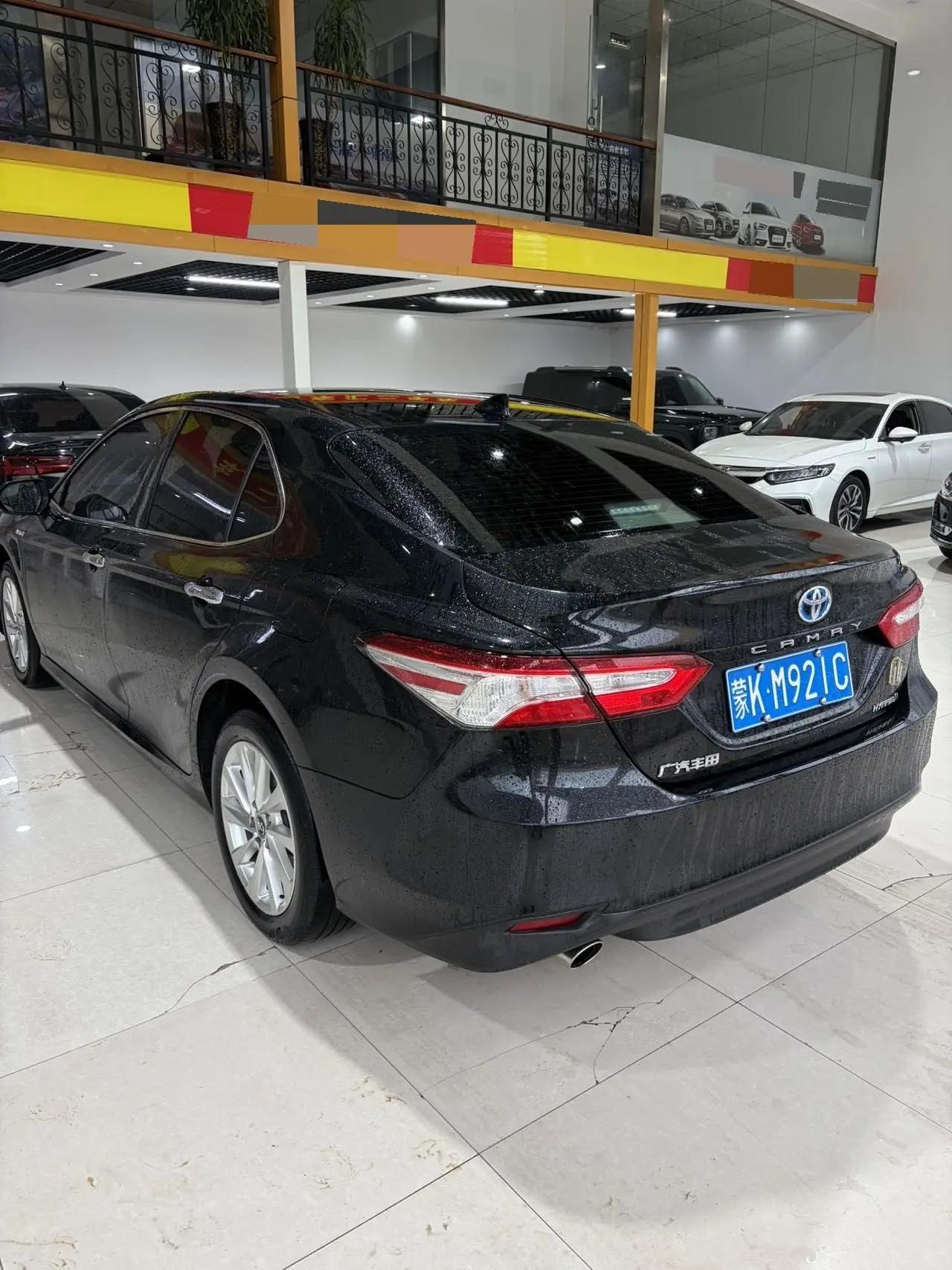 Toyota 2023 Camry Dual Engine 2.5HG CVT Luxury Edition Automatic 6