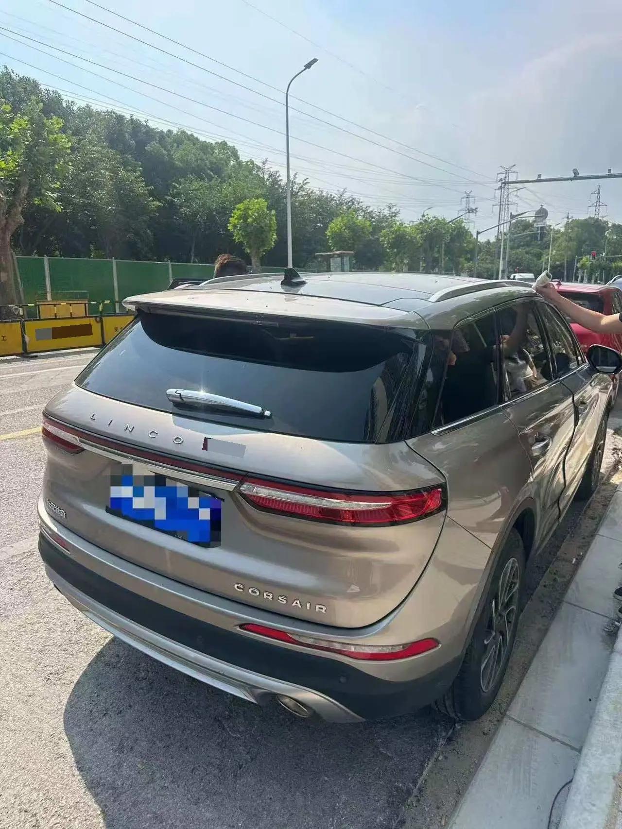 Adventurer 2021 2.0T Two-Drive Elegant Edition 2