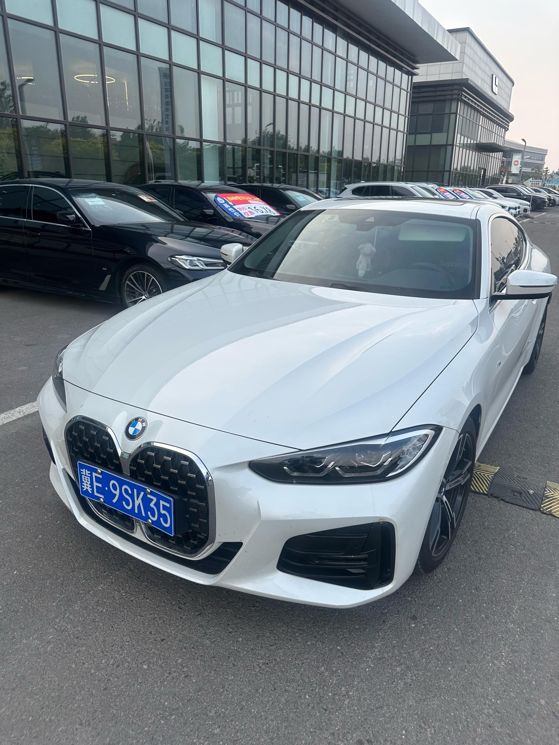 Открыть галерею: BMW 4 Series 2021 425i M Sports Suit