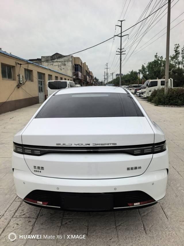 BYD 2024 Destroyer 05 DM-i 1.5 CVT Glory Edition 55KM Luxury Automatic 8