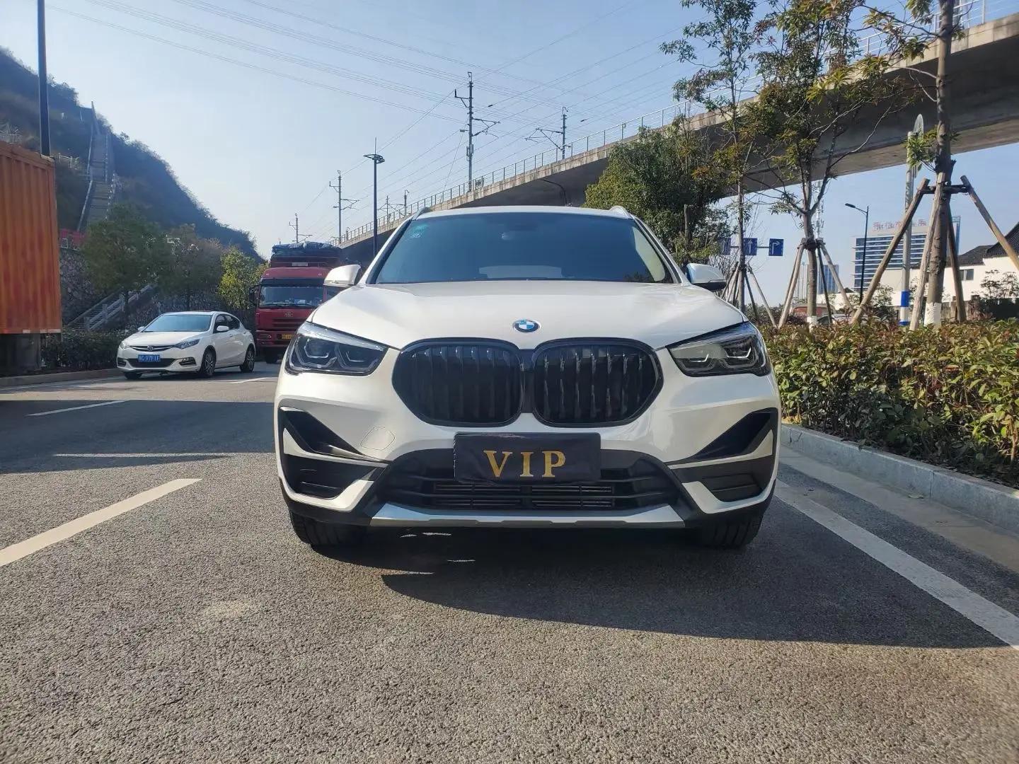 BMW X1 2020 sDrive20Li exclusive type 2