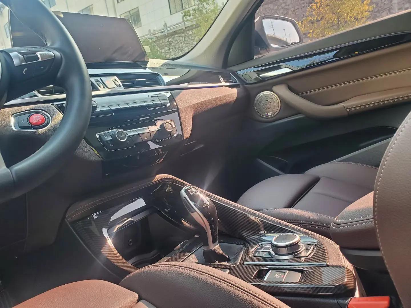 BMW X1 2020 sDrive20Li exclusive type 3