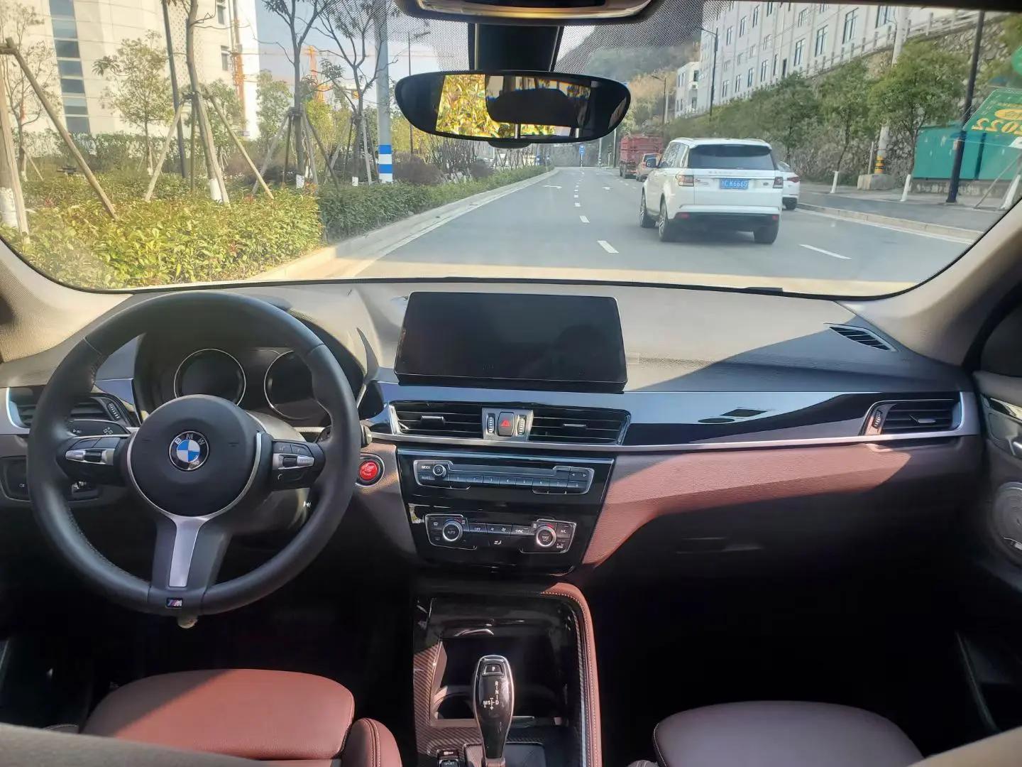 BMW X1 2020 sDrive20Li exclusive type 5