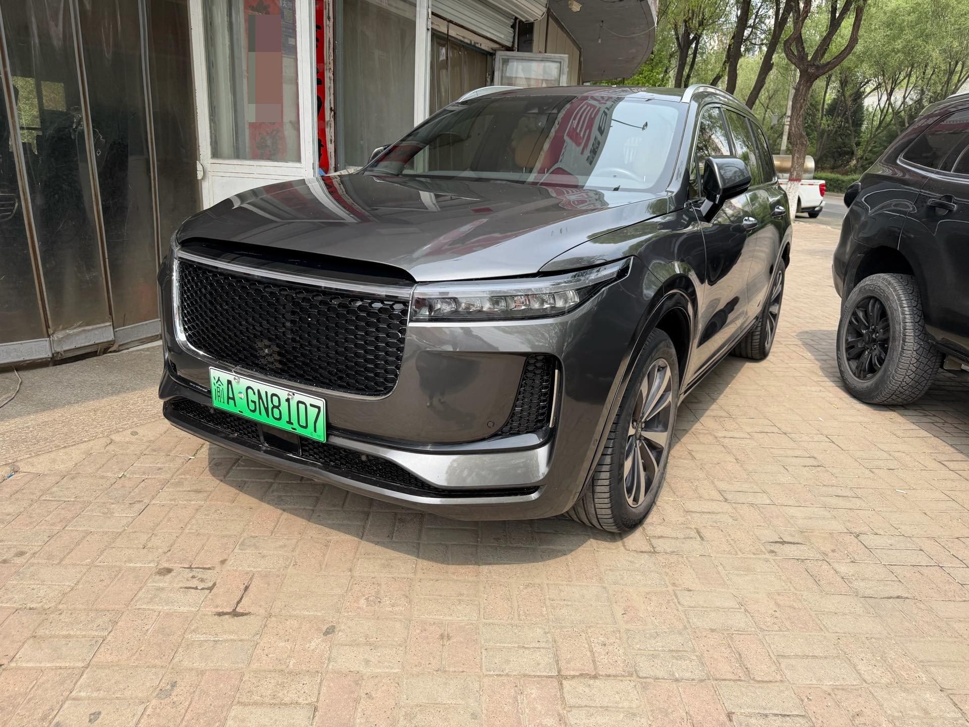 Li ONE 2020 extended 6-seat version