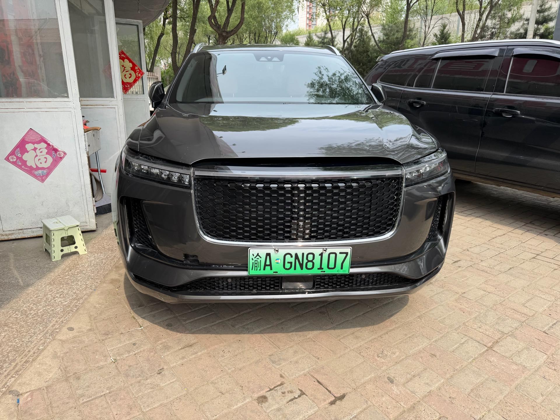 Li ONE 2020 extended 6-seat version 2