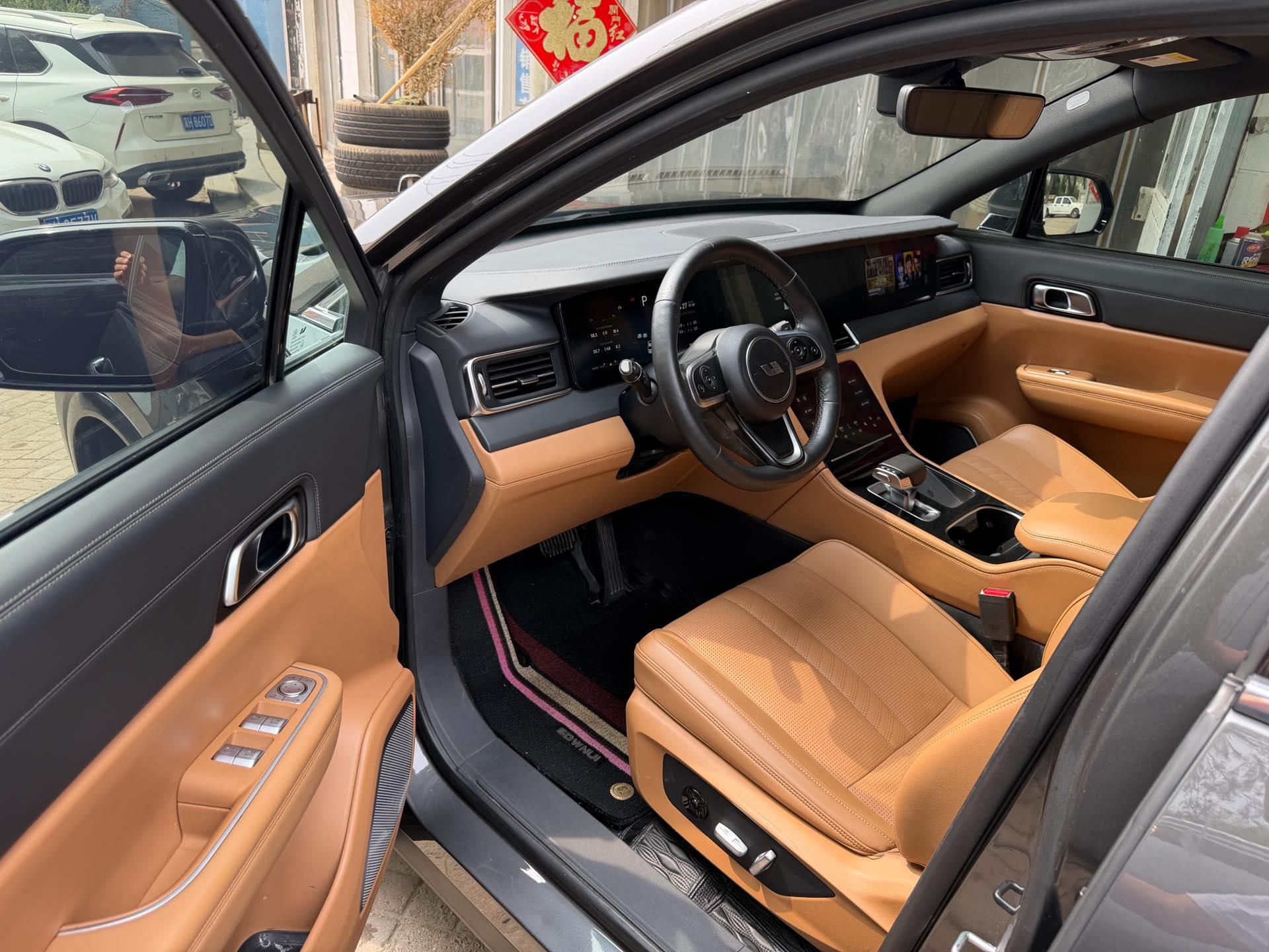 Li ONE 2020 extended 6-seat version 7