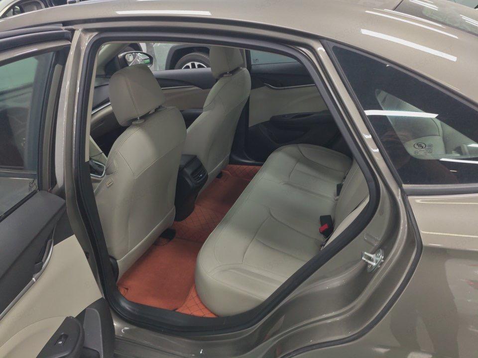 Yinglang 2021 Model 1.5L Automatic Elite 7