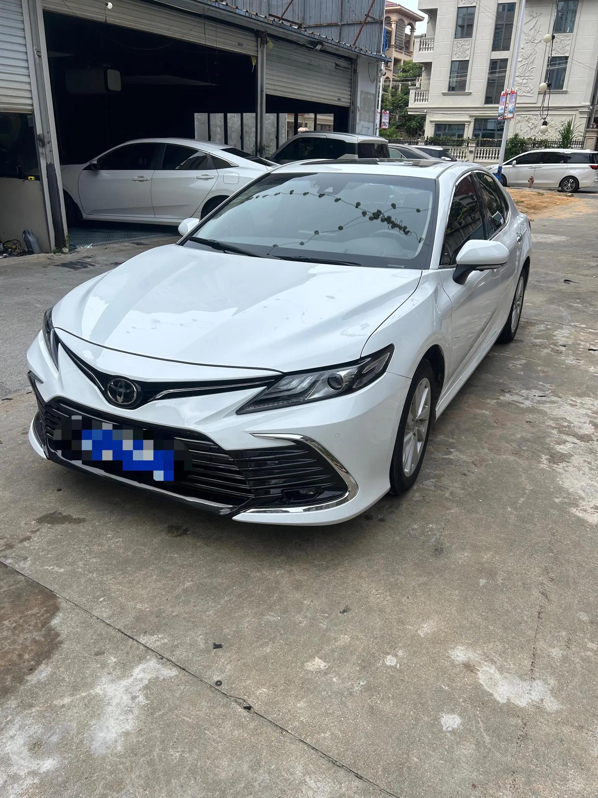 Camry 2021 2.0G Luxury Edition