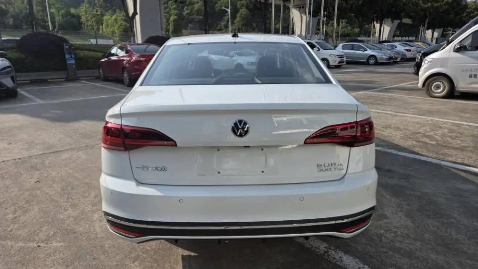 Bora 2023 200TSI DSG Smooth Edition 5
