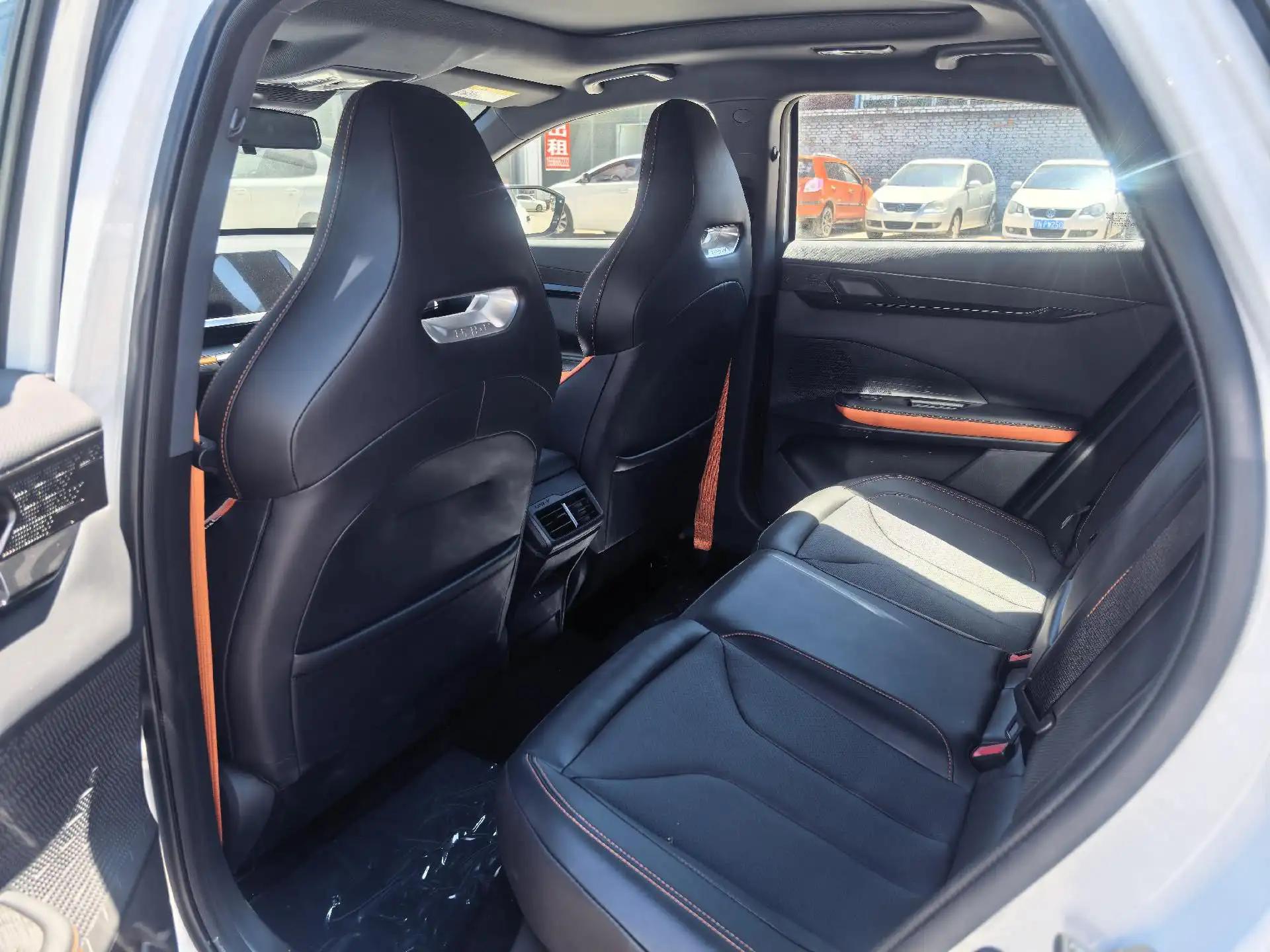 ChangAn 2024 UNI-V 1.5T High Energy Edition Automatic Gear 4