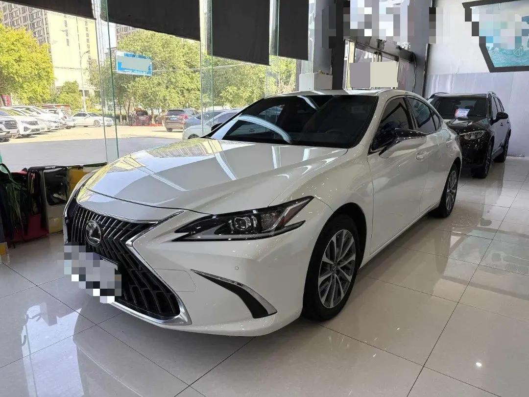 Lexus ES 2023 model 200 Premium Edition