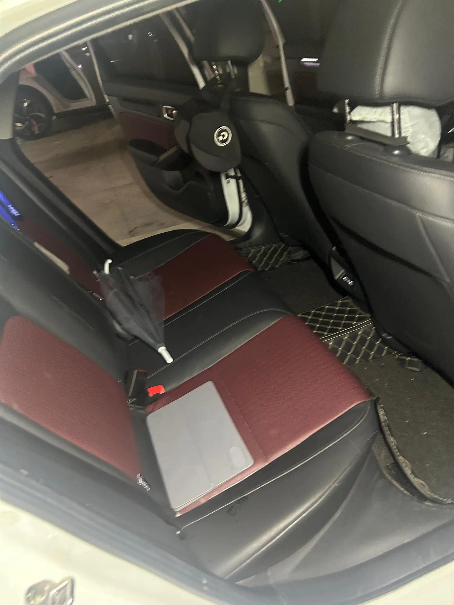Model 2022 240TURBO CVT Premium Edition 5