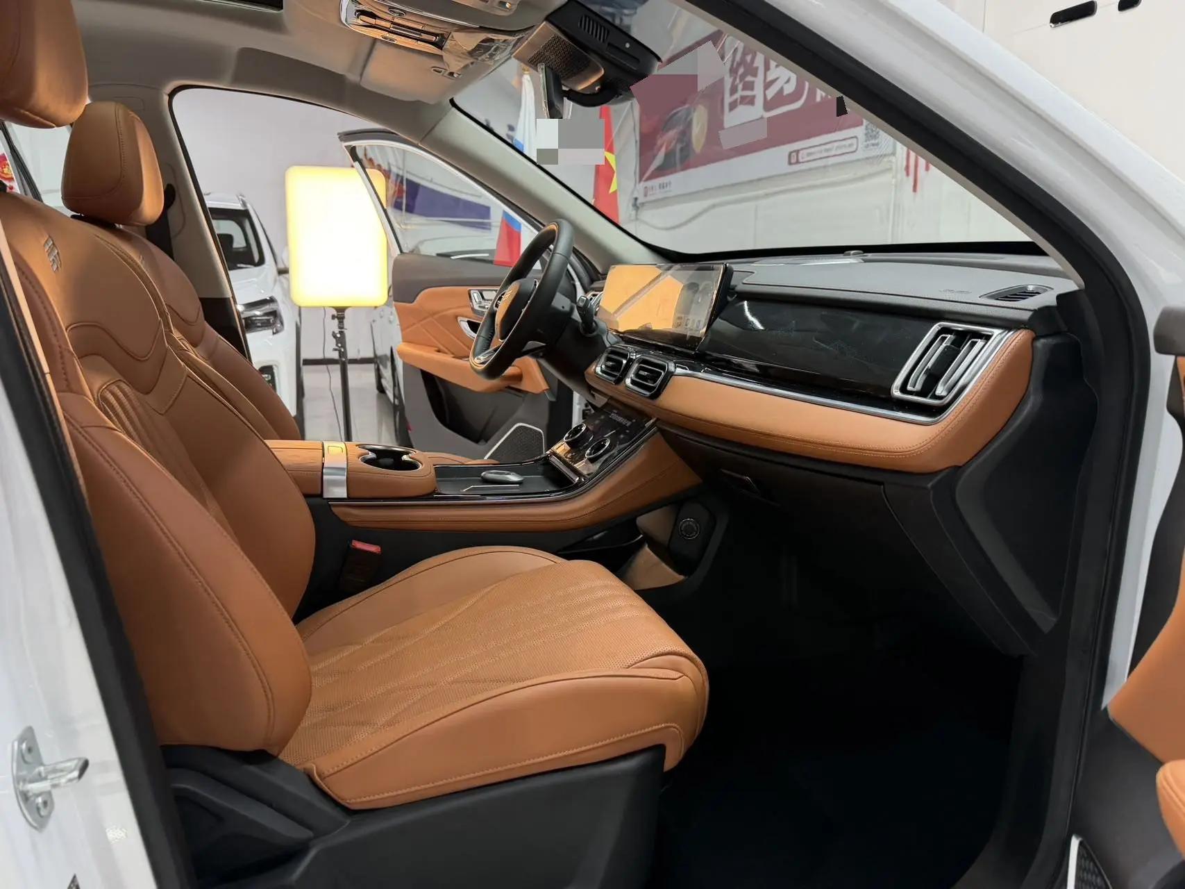 Jetour 2025 Shanhai L7 1.5T 120km Happy Edition 7-seat Automatic Gear 16