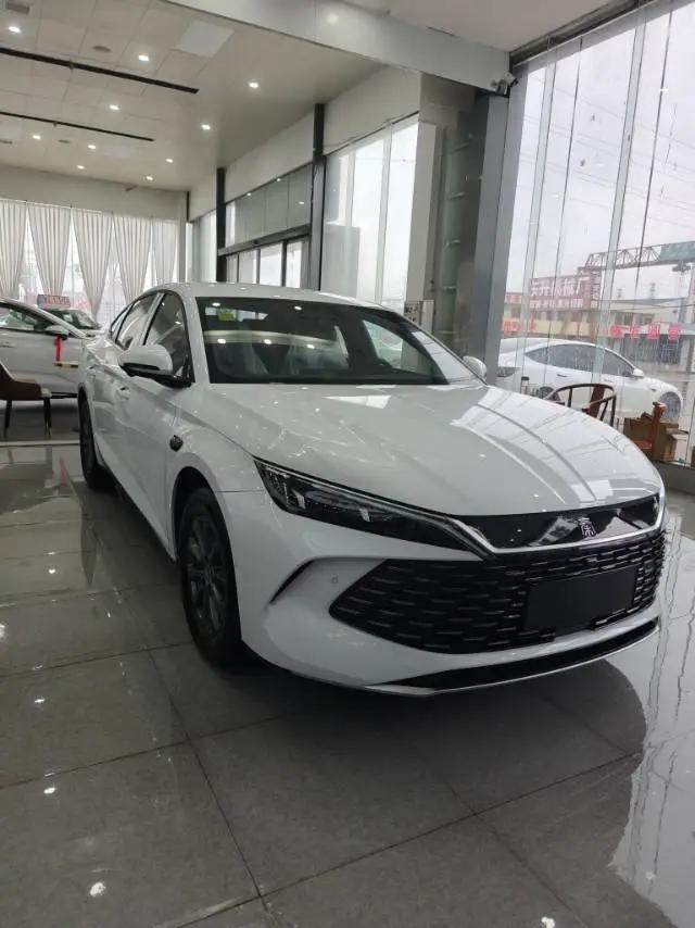 BYD 2025 Qin L DM-i 1.5 CVT Intelligent Driving Version 80KM Leading Model Automatic 2