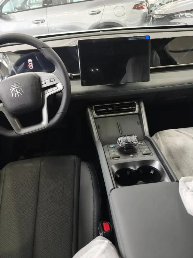 BYD 2025 Qin L DM-i 1.5 CVT Intelligent Driving Version 80KM Leading Model Automatic 6