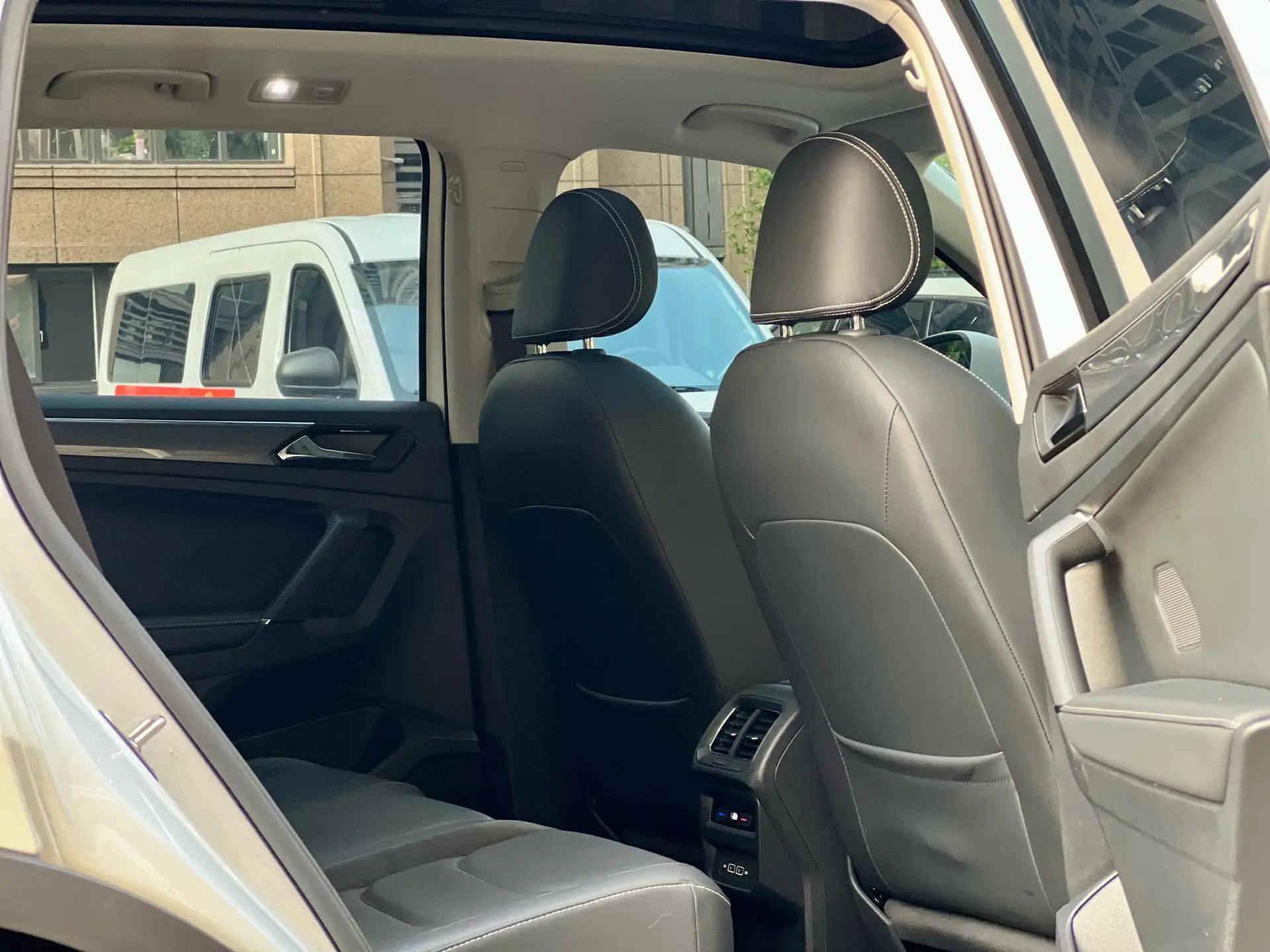 Tiguan L 2021 330TSI Automatic Two-Drive R-Line Enjoy Edition 12